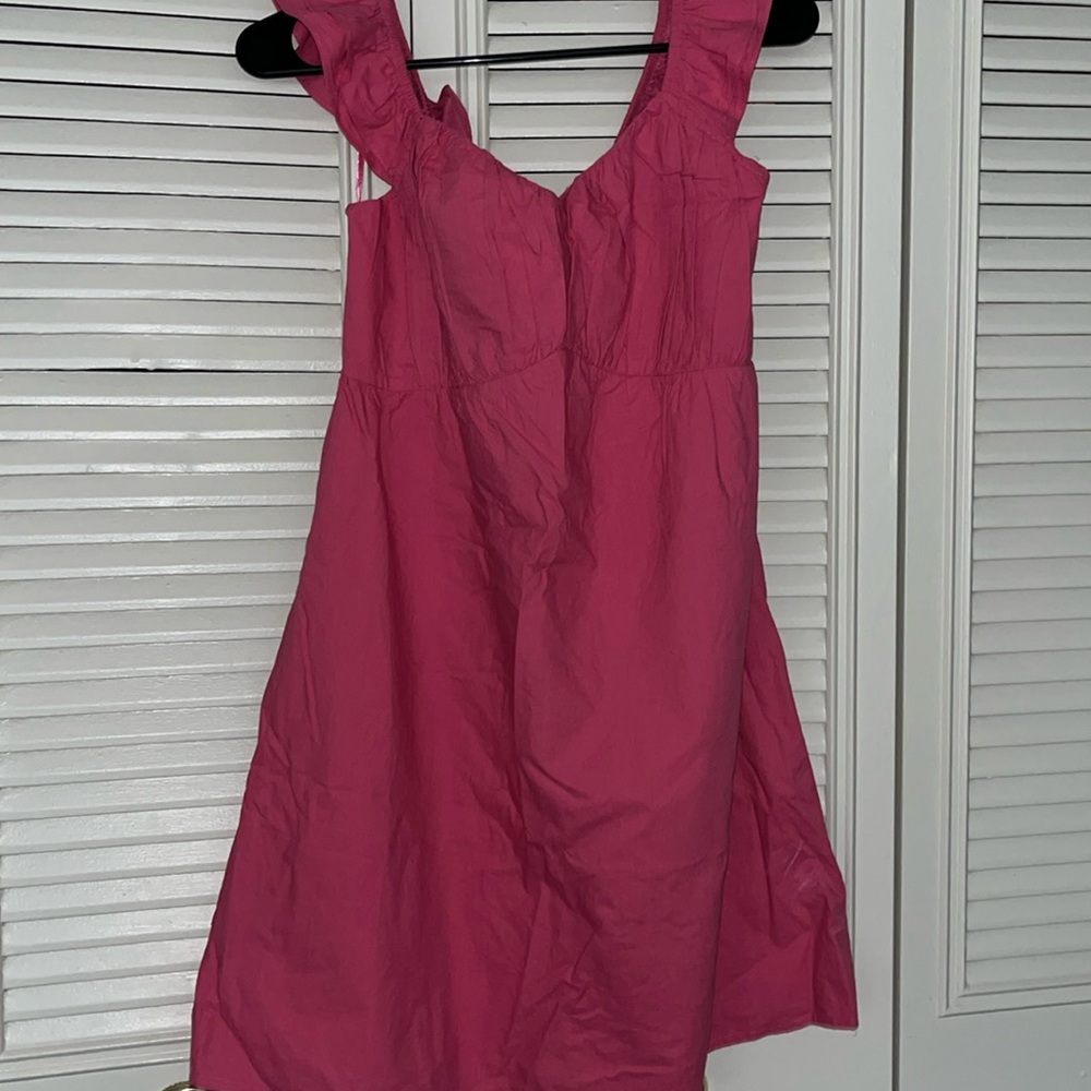 Super cute pink shirt dress. New with tickets